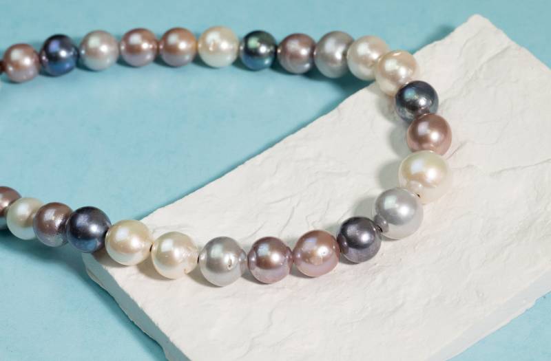 Natürliche Weiße Mauve Pink Silber Pfau Abgestufte Echte Runde Edison Perlen Halskette, Leder Halsband Für Frauen Brautjungfern Muttertag Geschenk von ETCJewelryInc