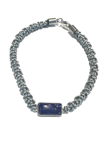 ETHNOS BARCELONA – Fußkettchen aus grauem Makramee und Lapislazuli. Maße: 23 cm. ETHNOS BARCELONA – Fußkettchen aus grauem Makramee und Lapislazuli. Maße: 23 cm. von ETHNOS BARCELONA