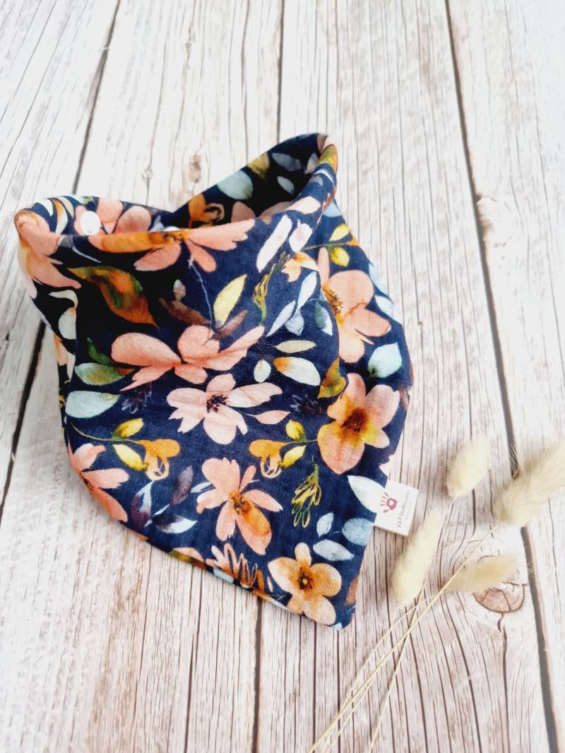 Halstuch Musselin Schal Dreieckstuch Baby Sommer Blumen Apricot Dunkelblau 62 68 74 80 86 92 98 104 110 Handmade von ETStoffzauber