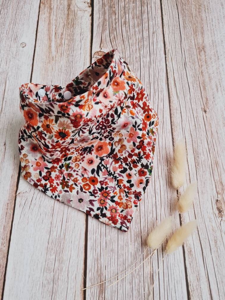 Halstuch Musselin Schal Dreieckstuch Rot Blumen Baby 62 68 74 80 86 92 98 104 110 von ETStoffzauber