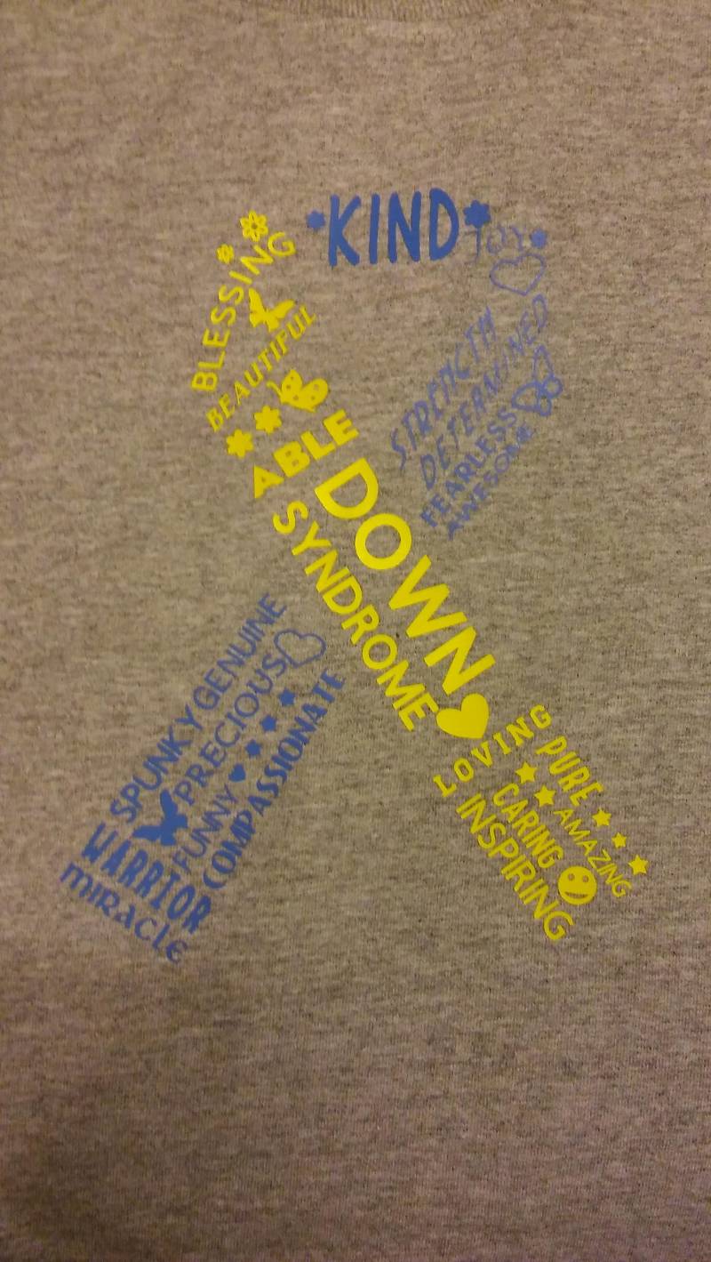 Unten Syndrom Charakter Shirt von ETdesignsUS