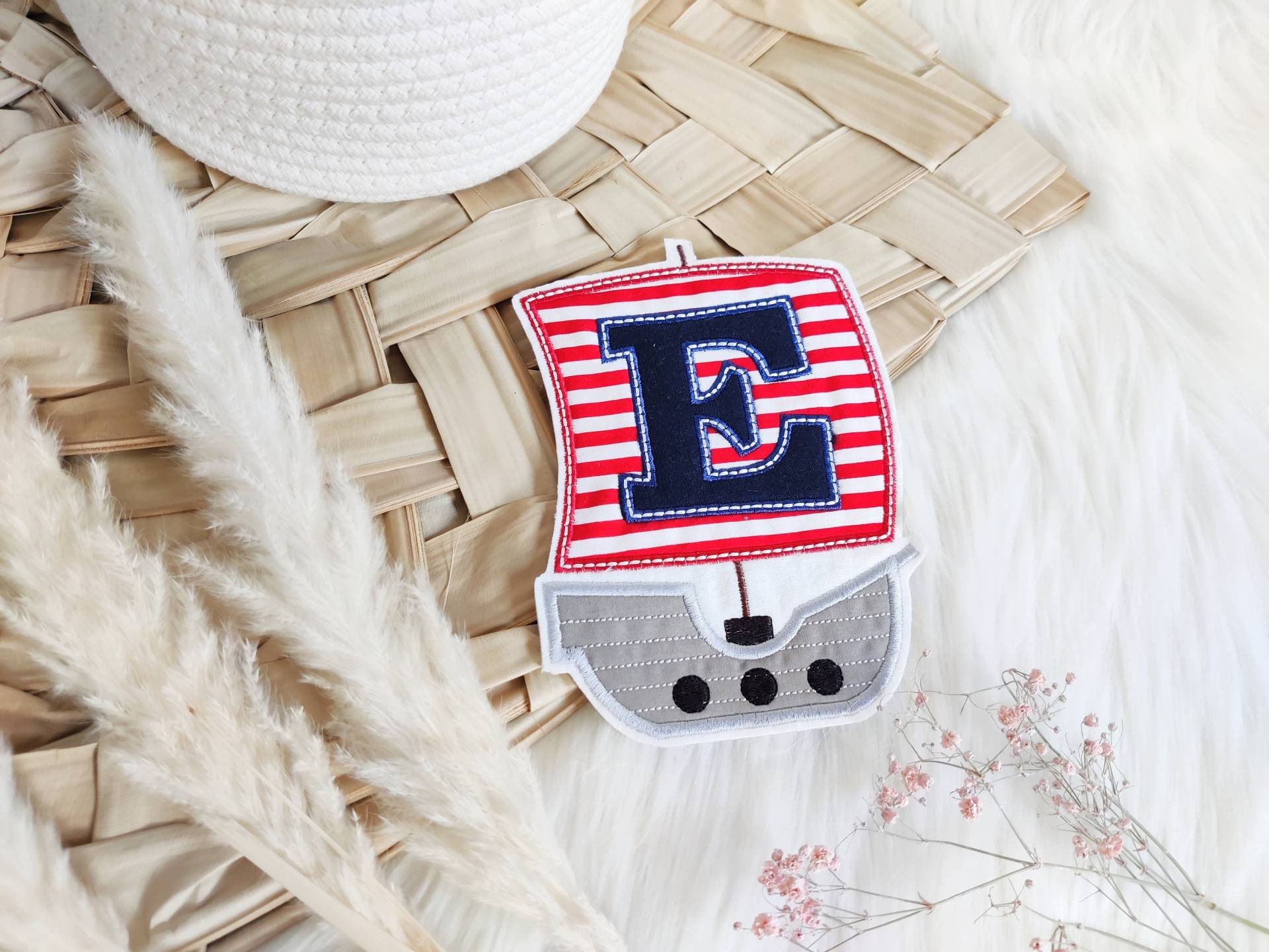 Piratenschiff Mit Zahl Rot Blau Pirat Boot von ETeast2011