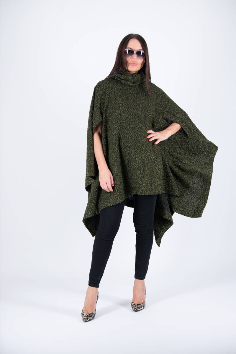 Herbst Winter Boucle Poncho Eva - Pn1015Cta Herbst Winter Boucle Poncho Eva - Pn1015Cta von EUGfashion