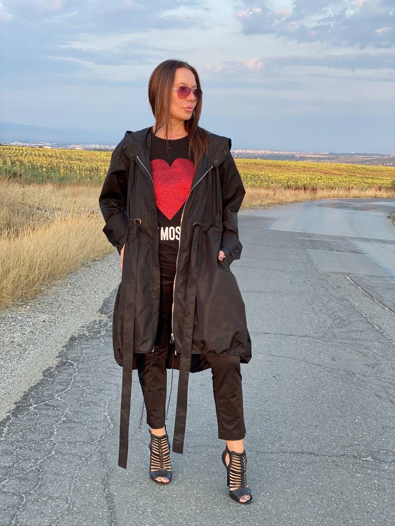 Regenmantel, Kapuzenjacke, Herbstjacke, Langer Kapuzenjacke Eugf - Ve0251Pl Regenmantel, Kapuzenjacke, Herbstjacke, Langer Kapuzenjacke Eugf - Ve0251Pl von EUGfashion