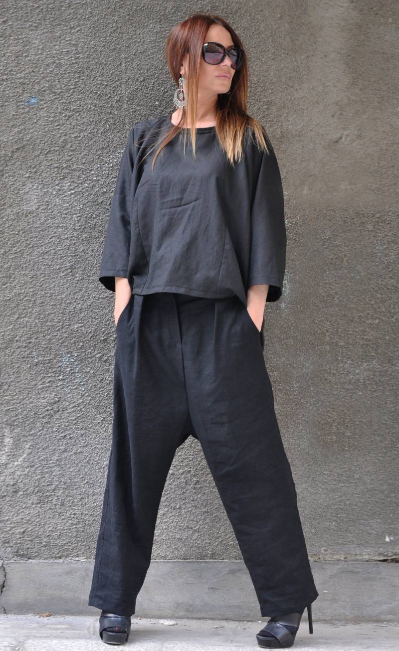 Schwarze Leinenhose Mit Tiefem Schritt, Mittlere Taille Leinenhose, Weiche Cherry - Pa0781Le Schwarze Leinenhose Mit Tiefem Schritt, Mittlere Taille Leinenhose, Weiche Cherry - Pa0781Le von EUGfashion