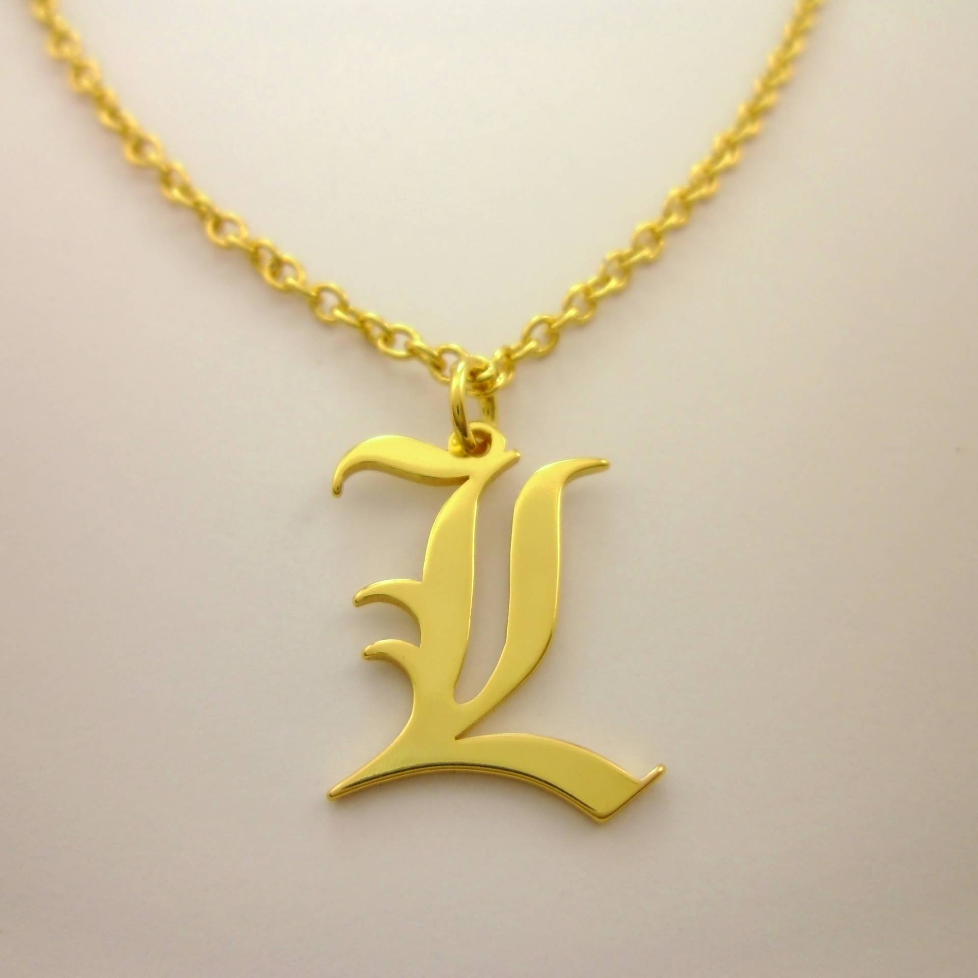 Bulk 10stk Handgemachte Zierliche 18K Gelbgold Filled Old English Gothic Name Charm Buchstabe L Initial Custom Halsketten, Fabriklieferant Bulk 10stk Handgemachte Zierliche 18K Gelbgold Filled Old English Gothic Name Charm Buchstabe L Initial Custom Halsketten, Fabriklieferant von EUSUPPLIES