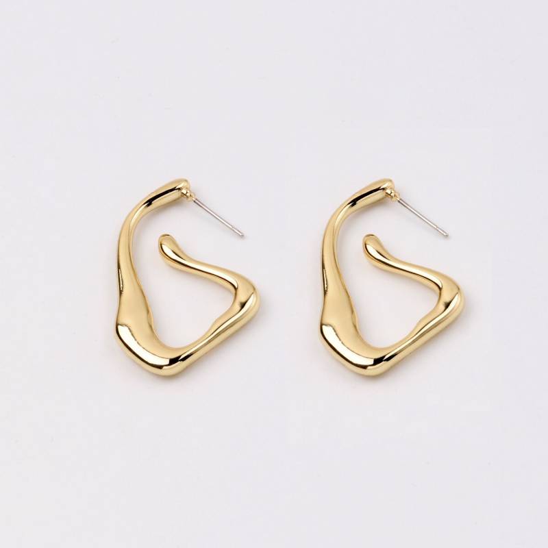 Handgemachte 1 Paar Zierliche Geometrie Unregelmäßige Invertierte Dreieck Hoop Ohrringe 18Kt Gelbgold Leicht Strukturiert Minimal Boutique von EUSUPPLIES