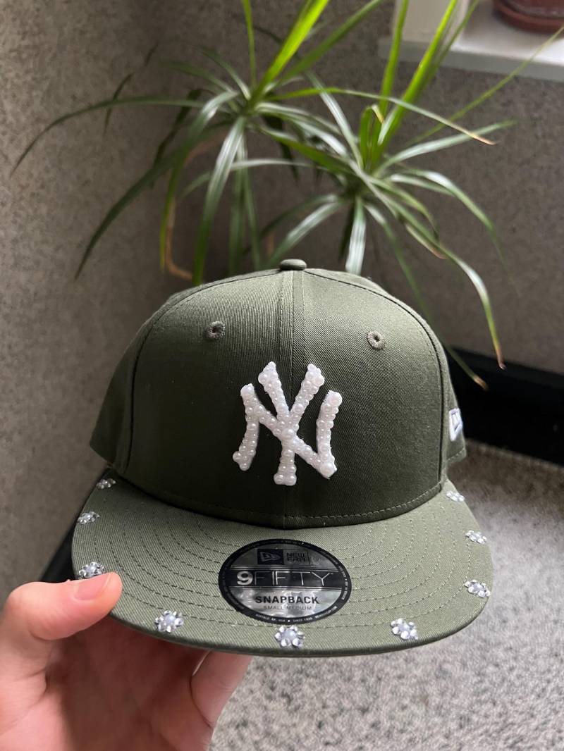 Custom Pearl New Era Snapback Cap von EUadorn