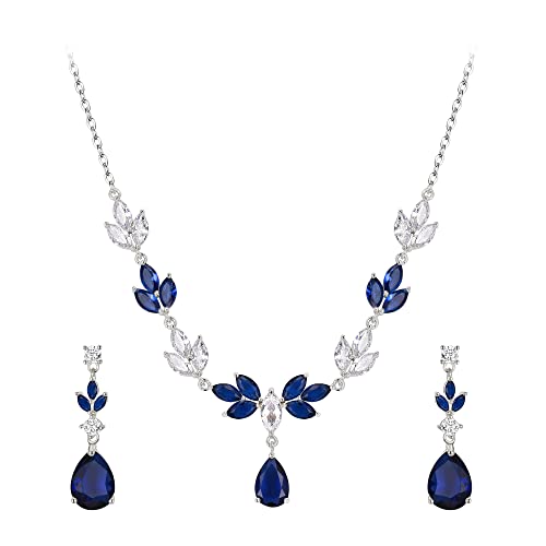 EVER FAITH Hochzeits Schmuck-Set für die Braut Weiß Marquise CZ Elfenbein künstliche Perle V-Form Blume Halskette Ohrringe Set AWeißvergoldet Blau EVER FAITH Hochzeits Schmuck-Set für die Braut Weiß Marquise CZ Elfenbein künstliche Perle V-Form Blume Halskette Ohrringe Set AWeißvergoldet Blau von EVER FAITH