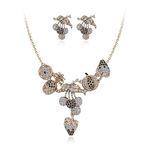 EVER FAITH Strass Kristall Blau Vintage Erdbeere Ananas Wassermelone Statement Halskette und Kirsche Ohrstecker Kostüm Party Prom Sommer Strand Tropische Früchte Schmuck Set für Damen von EVER FAITH