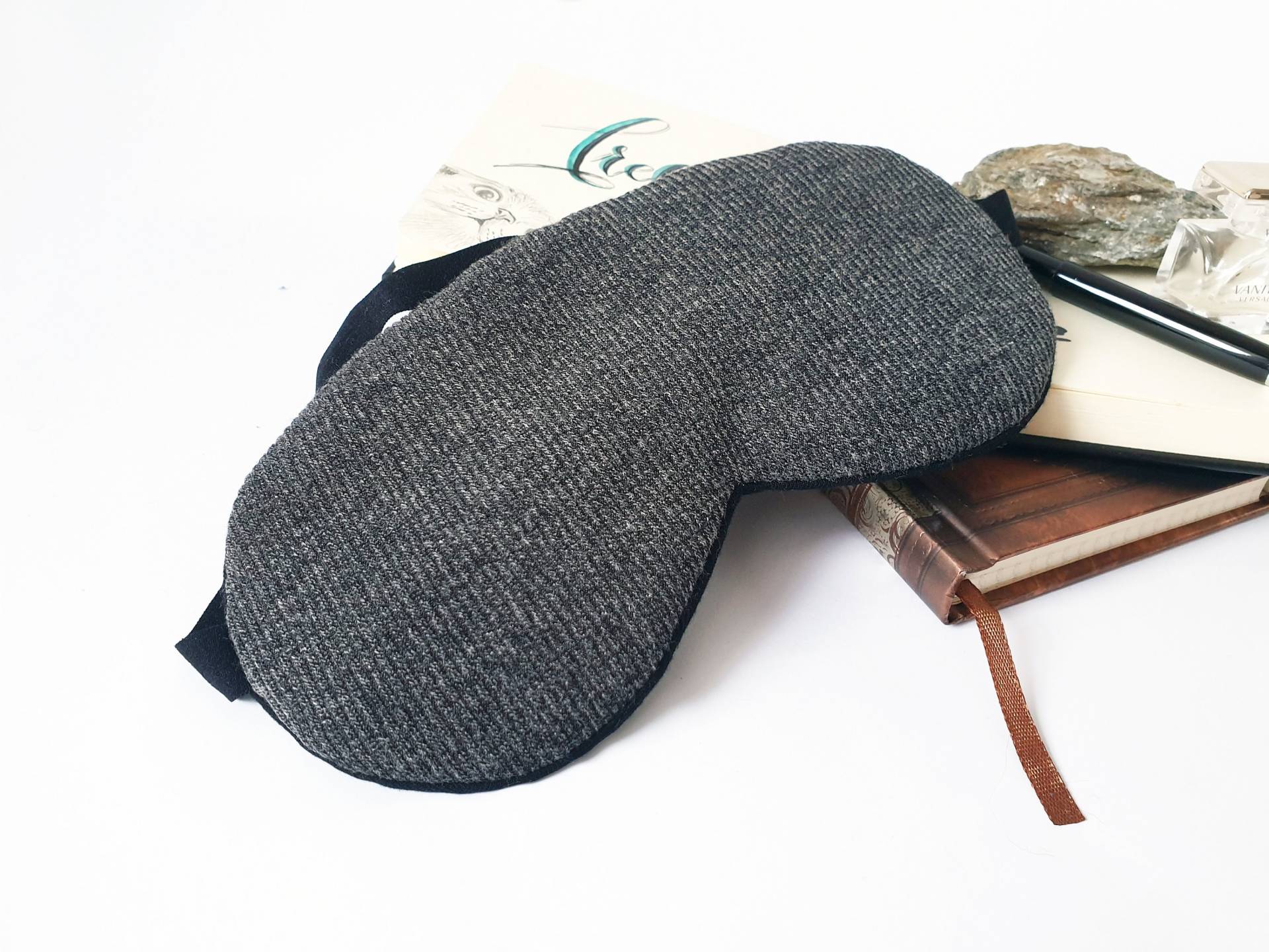 Augen Schlafmaske Für Männer - Graue Bio-Baumwolle Augenkissen Bequeme Nachtwäsche Voll Verstellbar Slumber Spa Pj Gastgeschenk Reisemaske Augen Schlafmaske Für Männer - Graue Bio-Baumwolle Augenkissen Bequeme Nachtwäsche Voll Verstellbar Slumber Spa Pj Gastgeschenk Reisemaske von EVESAdesign