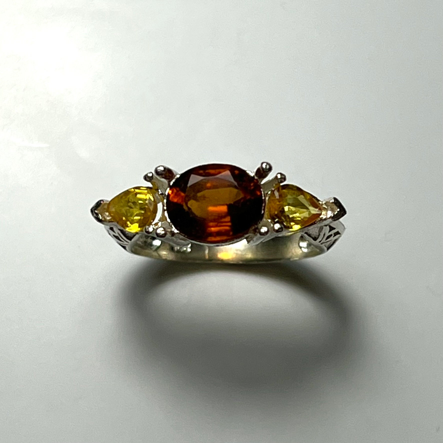 1.95Ct Natürlicher Zimtorange Hessonit Granat 925 Sterling Silber 9Ct 14K 18K 375 585 750 Gelb Rot Weißgold 950 Platin Ring von EVGAD