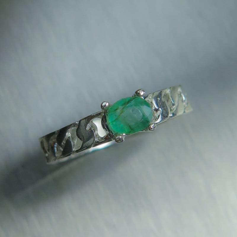 Zertifizierte 0, 3Ct Natürlicher Grüner Smaragd 925 Sterling Silber, Platin, Palladium, 9 Karat 14K 18K Gelb Weiß Rot Gold Unisex Ring S Ost West von EVGAD