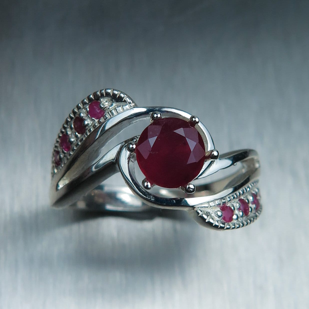 Zertifizierte 1.2Ct Natürliche Rote Rubin Sterling 925 Silber 9 Karat 14K 18K Weiß Gelb Roségold, Platin Verlobungsring S von EVGAD