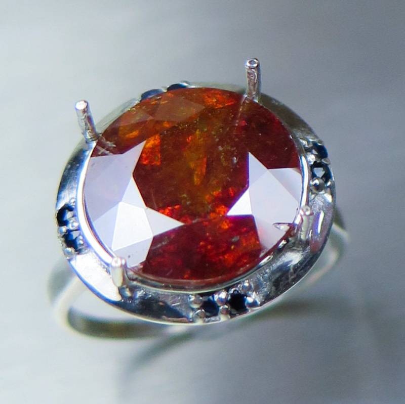 Zertifizierte 8.9Ct Natürlicher Sphalerit Gelb & Saphir 925 Silber 9Ct 14K 18K Weißes Roségold Platin Palladium Verlobungsring von EVGAD