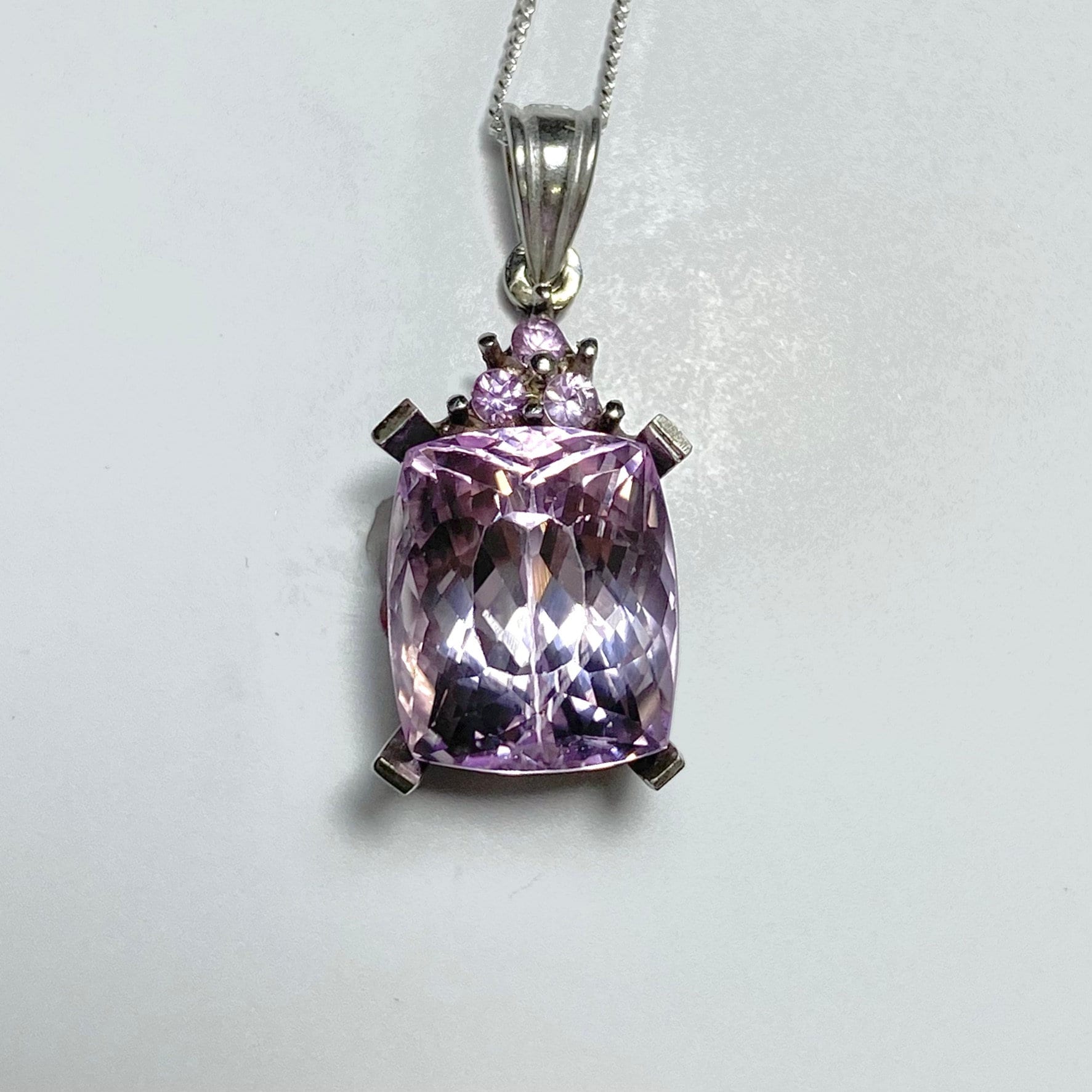 Zertifizierter 12 Karat Natürlicher Rosa Kunzit Sterling 925 Silber, 9 14 18 375 585 750 Platingelb Weiß Roségold Anhänger von EVGAD