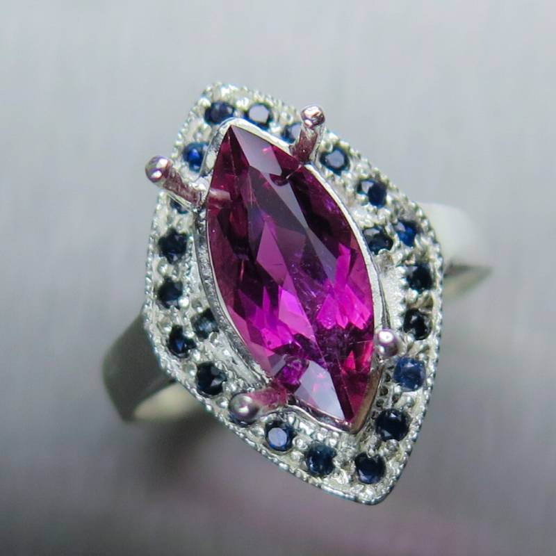 Zertifizierter 2.65Ct Natürlicher Rubellit Rubelit Turmalin Rot Rosa & Saphire 925 Silber 9Ct 14K 18K Gelb Rose Weiß Gold Platin Ring von EVGAD