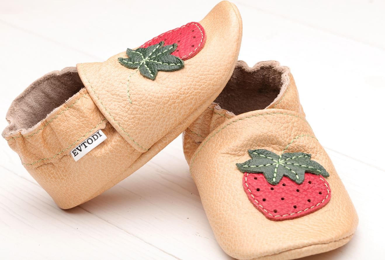 Tan Leder Baby Schuhe, Weiche Sohle Kleinkind Mokassins, Säugling/Neugeborenen Booties, Unisex Erdbeere Dusche Geschenke, Evtodi von EVTODI