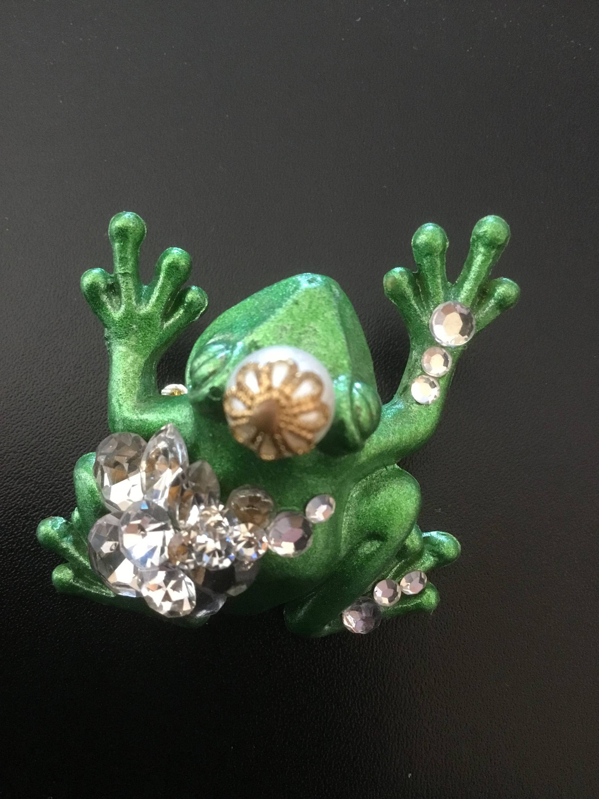 Froschkönig Brosche Froschkönig Brosche von EWKABasteln