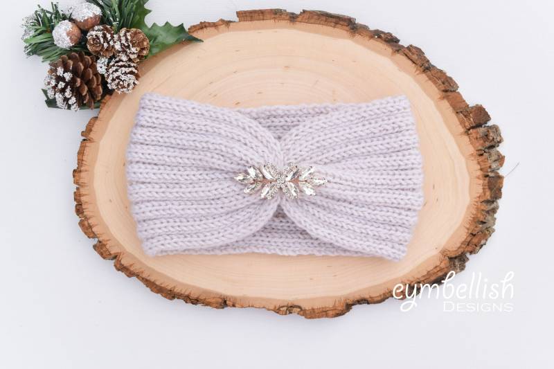 Winter-Stirnband, Verschönerte Ohrwärmer, Weihnachtsgeschenk Für Sie, Winter-Accessoires, Headwrap Mit Strass-Applikation, Winter-Stirnband von EYMbellishDesigns