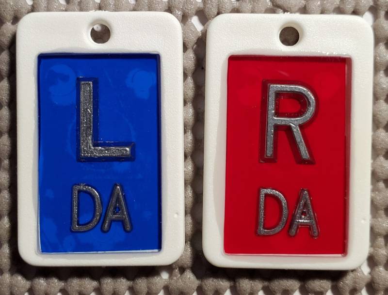 1 Set Custom Marker Mit Aufhänger Löcher 2-4 Initialen - Solid White von EZXray