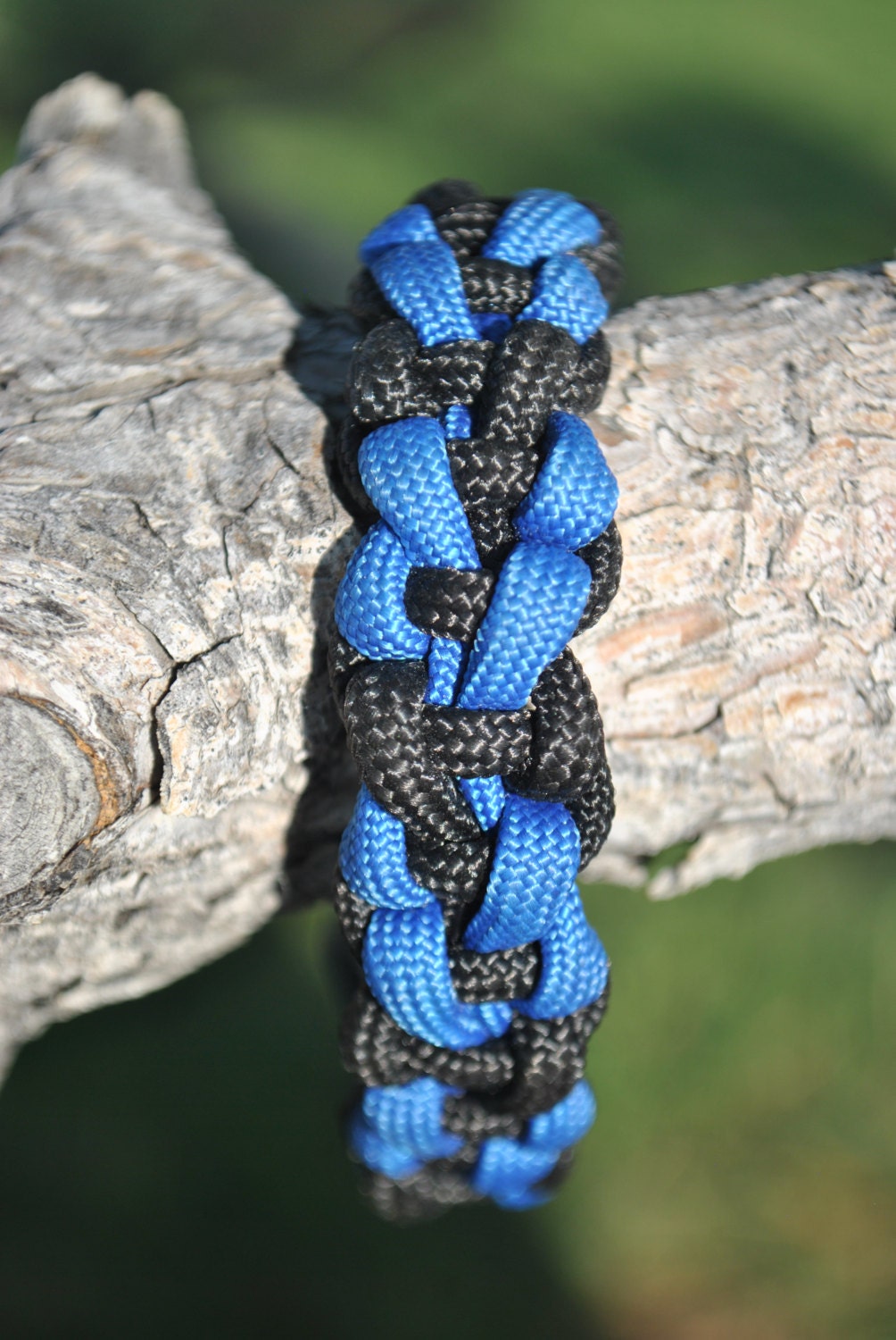 Lux Bar Paracord Armband Lux Bar Paracord Armband von EagleParacrafts