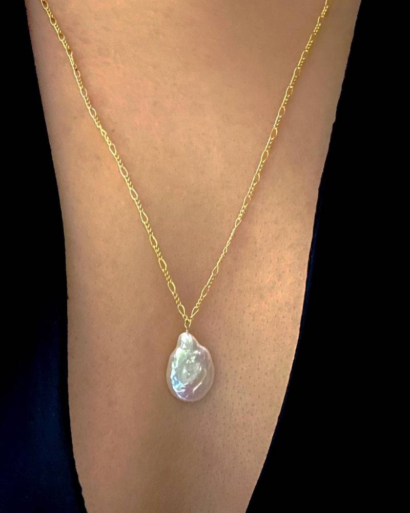 Barock Perlenkette - Lange An Einer Zarten Figarokette von EandEProject