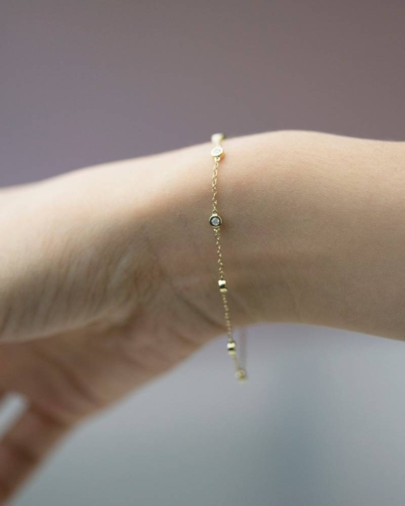 Diamond By The Yards Armband Geschenke Zum Muttertag // 14K Diamant Für Frauen 14K Solid Von E & Project von EandEProject