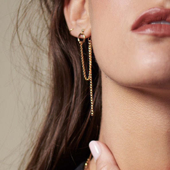 Kette Ring Faden Ohrringe // Baumelnde Hoop Ohrfaden Threader Ohrringe, Gold Statement Creolen Perfektes Geschenk Für Sie von EandEProject