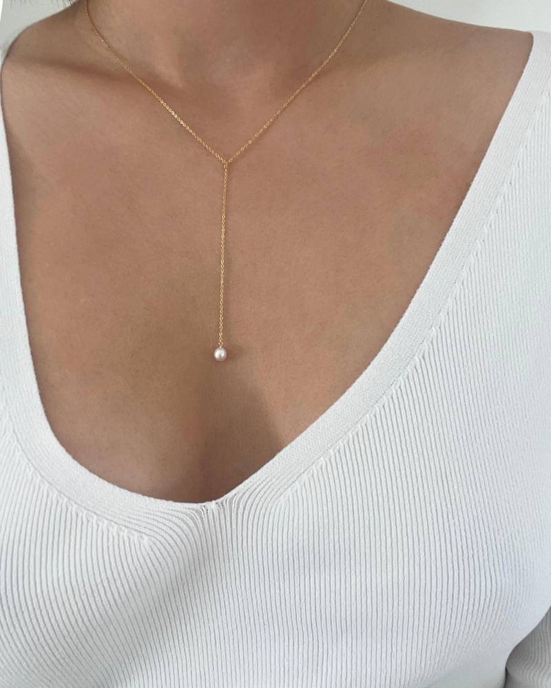 Lariat Zierliche Mini Perlenkette von EandEProject