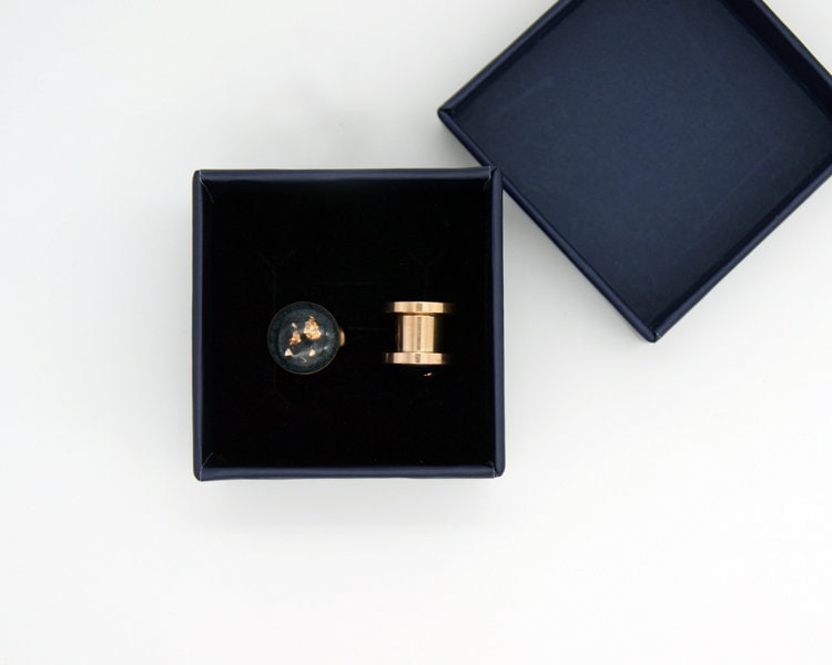 Swarovski Crystal Men Ohrstecker, Größe Von 8G Bis Zu 1 Zoll von EarPGD