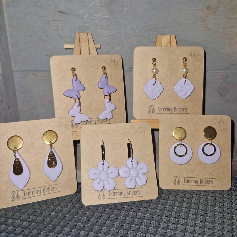 Polymer Clay | Earrings Ohrringe Geschenk Flieder Perle Gold Blume Schmetterling Polymer Clay | Earrings Ohrringe Geschenk Flieder Perle Gold Blume Schmetterling von EarringBakery