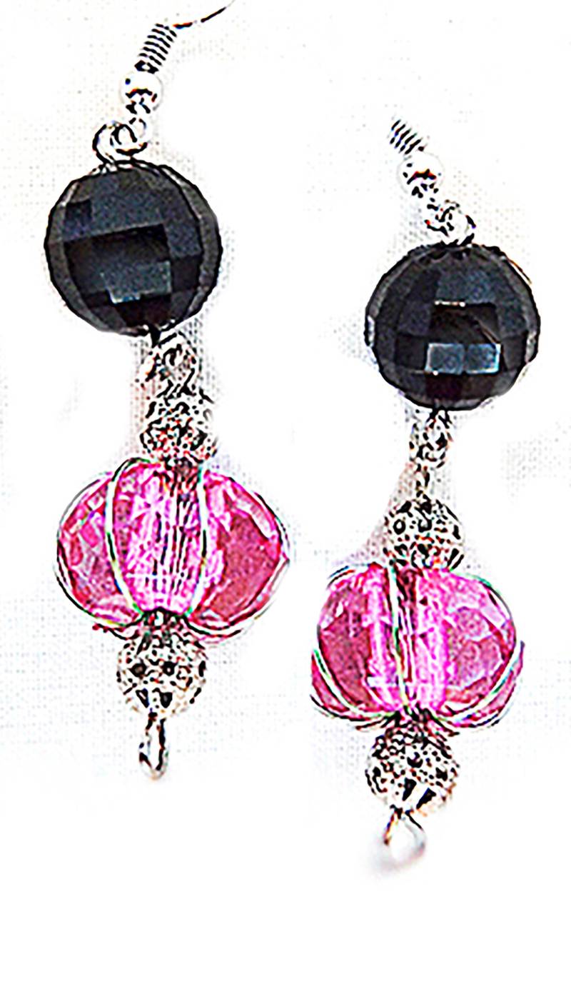 Black-Rose Ohrringe, Schwarze Glasperle, Rose Ohrring, Perle, Schmuck Rosa - 0433+ Black-Rose Ohrringe, Schwarze Glasperle, Rose Ohrring, Perle, Schmuck Rosa - 0433+ von EarringsBraceletsEtc