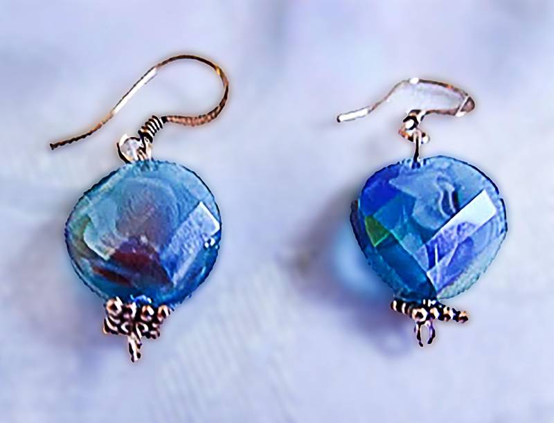 Blaue Glas Ohrringe, Kurze Ohrhänger, Länge, Kupfer Fischhaken, Ohrhaken - 1250 Blaue Glas Ohrringe, Kurze Ohrhänger, Länge, Kupfer Fischhaken, Ohrhaken - 1250 von EarringsBraceletsEtc