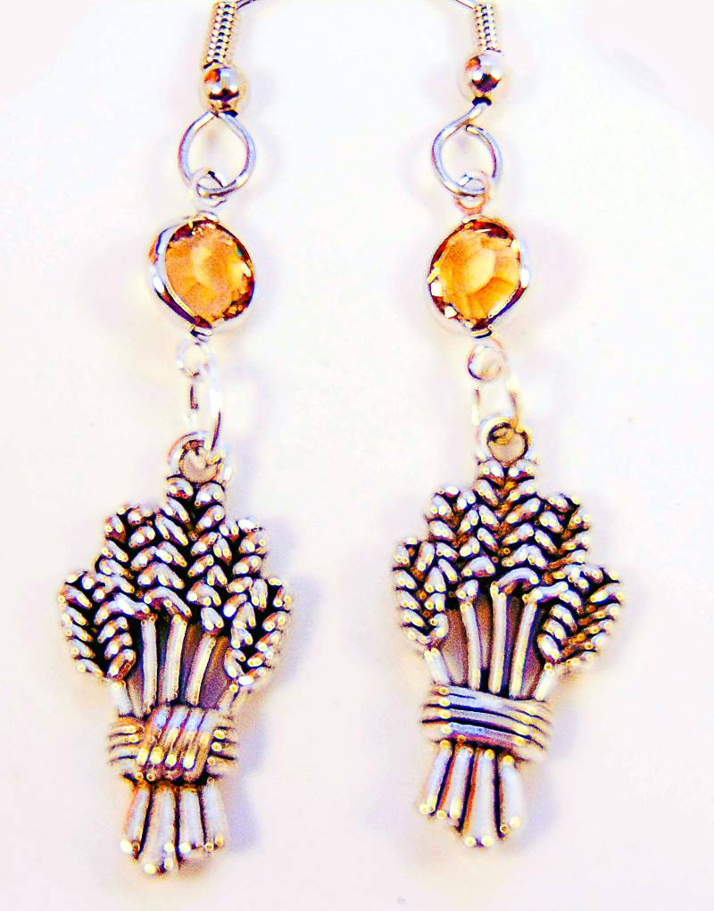 Erntedank Ohrringe Weizen Anhänger & Topas Kristall von EarringsBraceletsEtc