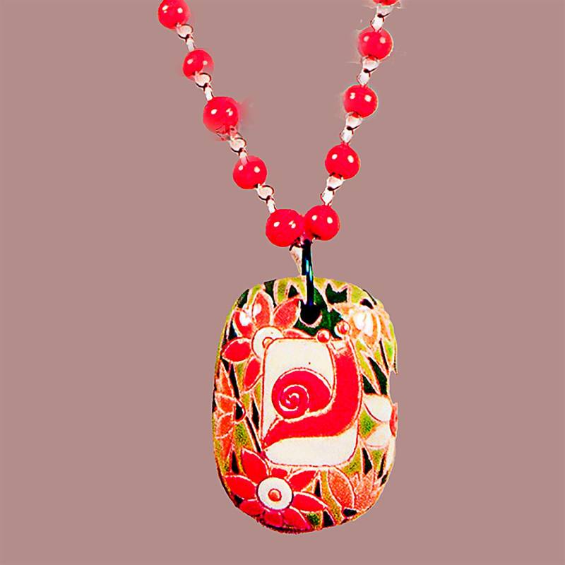 Handgefertigte Steingut Schnecke Anhänger Halskette Mit Orange Perlen von EarringsBraceletsEtc