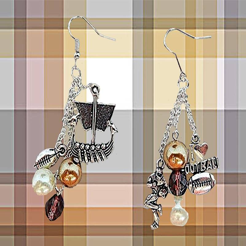 Fussball Ohrringe, Fußball Schmuck, Charme, Charm Sport Fußballspieler, - 0190S Fussball Ohrringe, Fußball Schmuck, Charme, Charm Sport Fußballspieler, - 0190S von EarringsBraceletsEtc