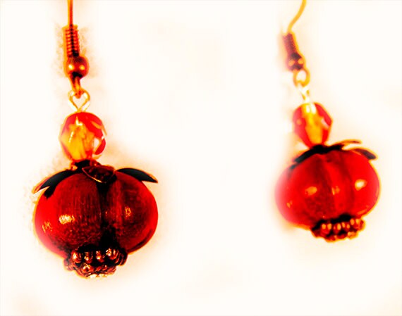 Kürbis-Ohrringe, Kürbis Schmuck, Ohrringe Halloween, Halloween-Schmuck, Hölzerne Kürbis, Messing Blätter, Orange Kristall Kürbis-Ohrringe, Kürbis Schmuck, Ohrringe Halloween, Halloween-Schmuck, Hölzerne Kürbis, Messing Blätter, Orange Kristall von EarringsBraceletsEtc