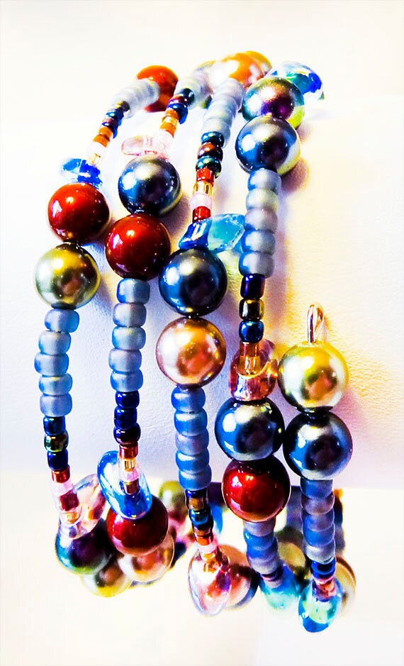 Memory Wire Perlenarmband Rocailles, Perlen, Glasperlen von EarringsBraceletsEtc