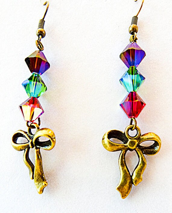 Messing Ribbon Ohrringe Swarovski Crystal Dangle Jewelry von EarringsBraceletsEtc