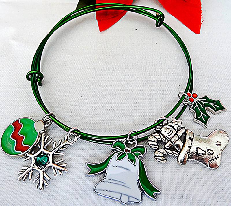 Weihnachtsarmband, Weihnachtsschmuck, Grüner Armreif, Nahtloser Verstellbarer Armreif Schmuck, Weihnachten - 0402C von EarringsBraceletsEtc