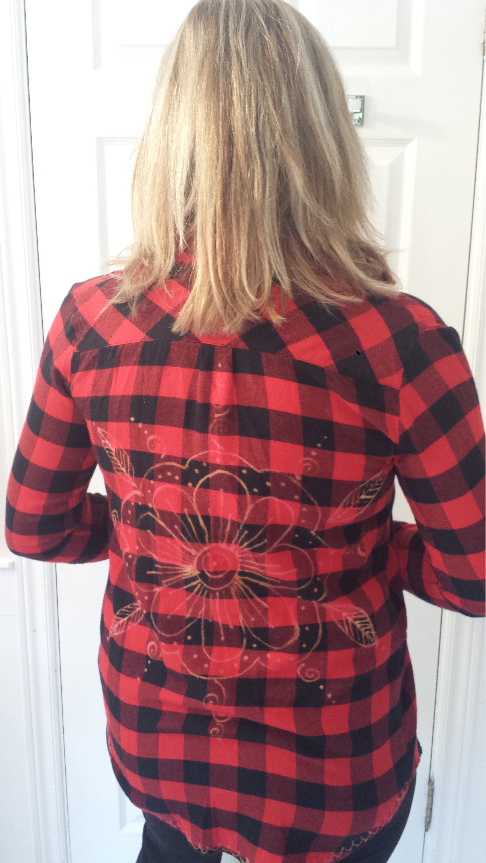 Up-Fashioned Karierten Shirt - Blumen Und Blätter Mandala Größe L Extra Lange Canadiana, Boho, Ooak Up-Fashioned Karierten Shirt - Blumen Und Blätter Mandala Größe L Extra Lange Canadiana, Boho, Ooak von EarthAngelBohoChic