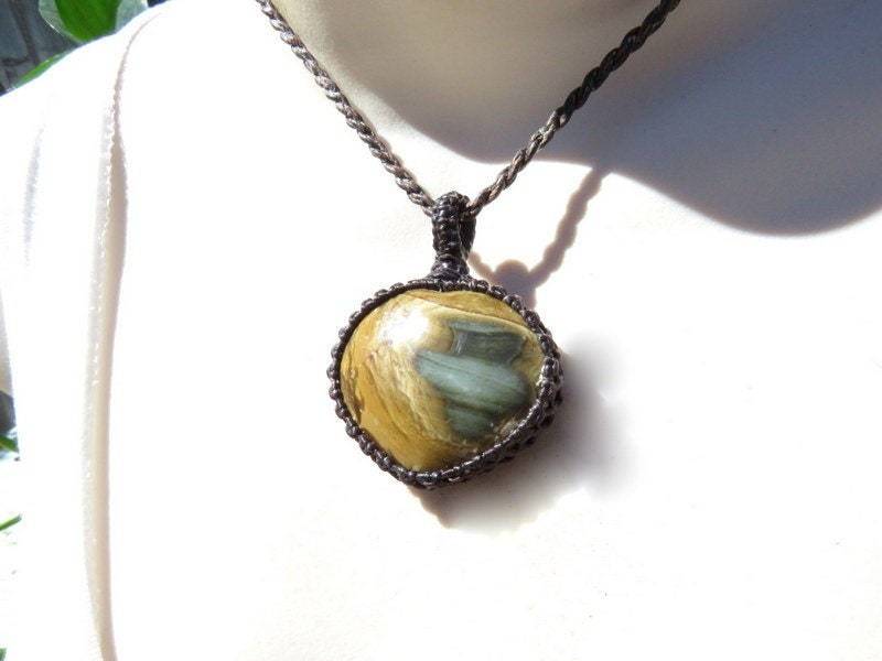 Polychrome Jaspis Herz Halskette/Schmuck Form Stein Heilstein Makramee Schmuck/ von EarthAuraCreations