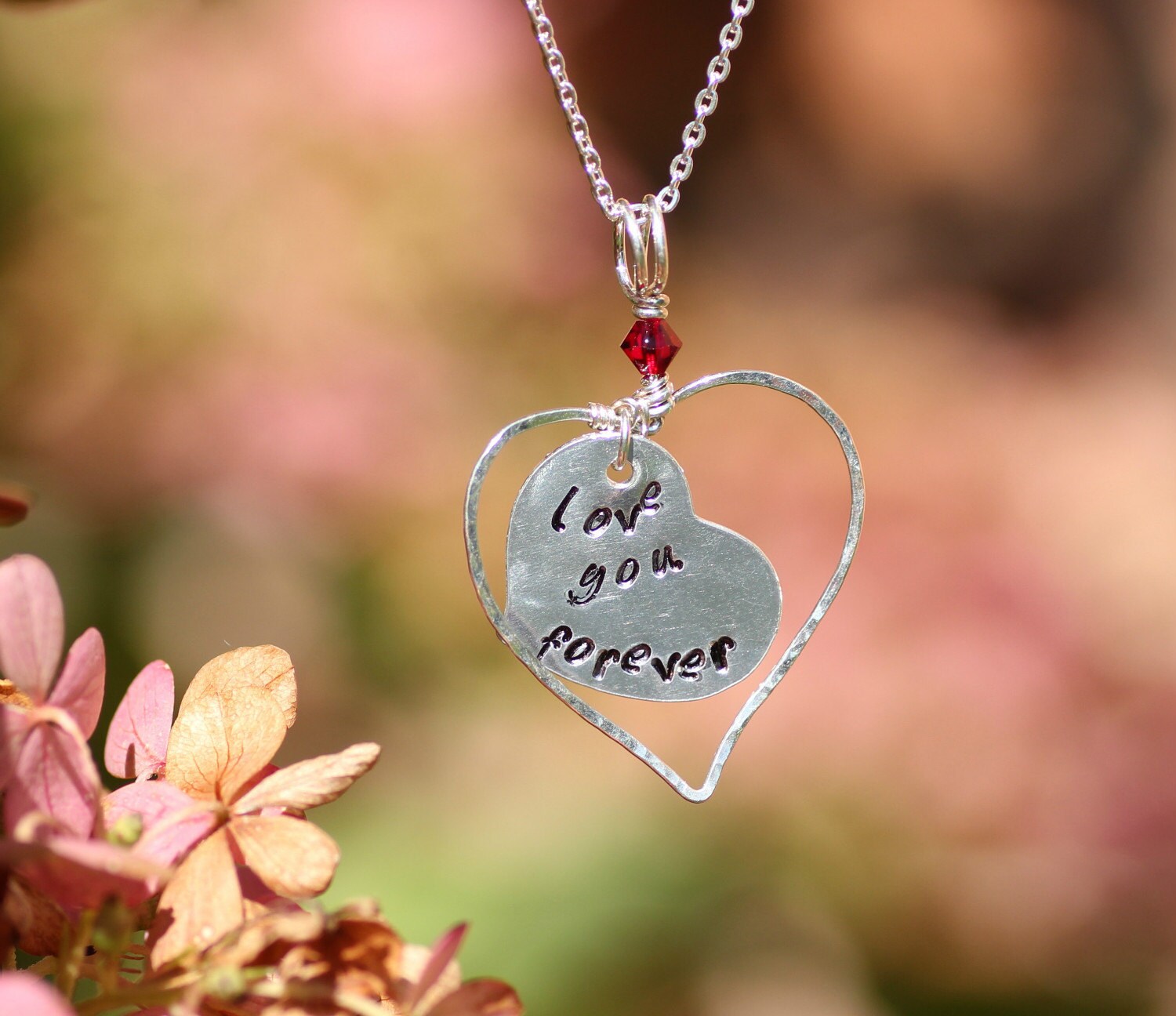 "Handgestempelte Herz-Halskette "Love You Forever", Sterlingsilber-Filled." von EarthJewelry