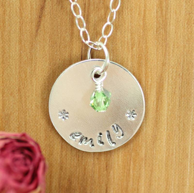 Handgestempelte Namenskette Sterling Silber Kette, Swarovski Geburtsstein von EarthJewelry