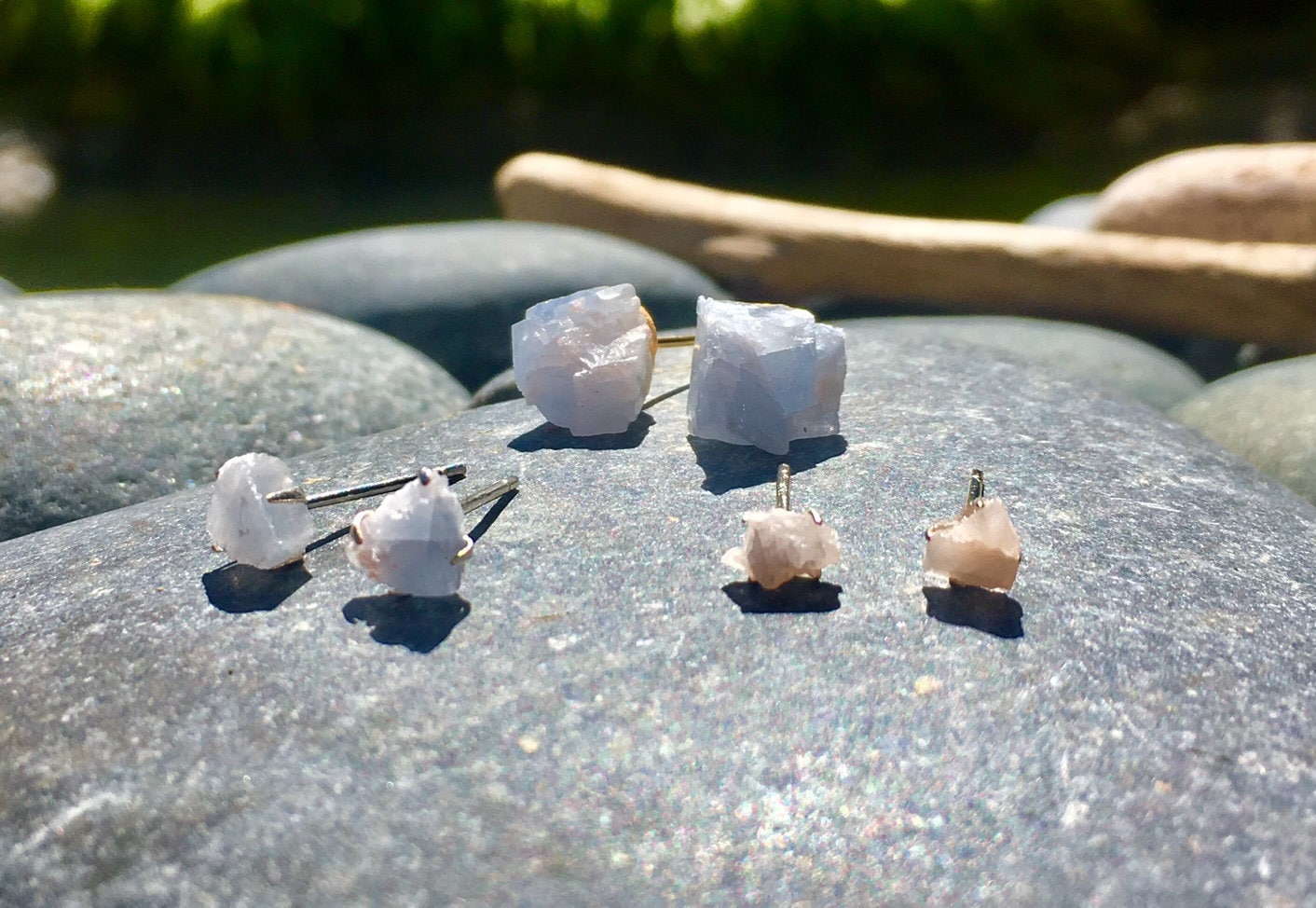 Blaue Stein Ohrstecker/Blauer Calcit Schmuck Heilender Kristallschmuck Blaue Stein Ohrstecker/Blauer Calcit Schmuck Heilender Kristallschmuck von EarthPlayStudios
