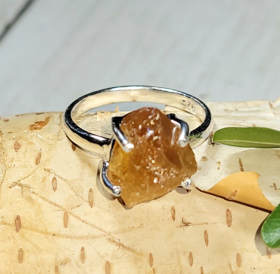 Natürliche Goldene Orange Rohe Citrine Handgemachte .925 Sterling Silber Ring Größe 18 3 Gramm 7/16 "x 7/16" Ca09." von EarthStonzCo