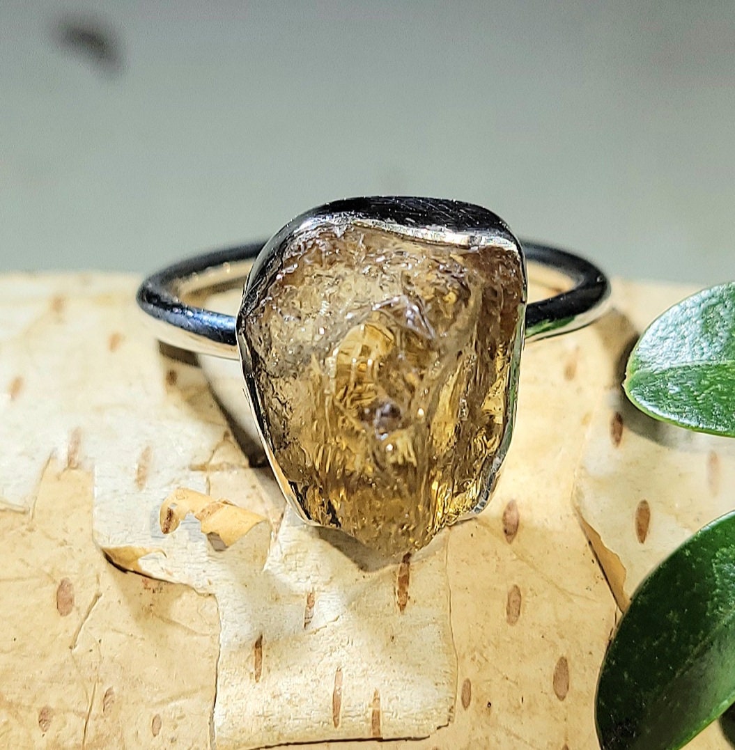 Natürliche Premium Gelb Rough Cut Citrin Handgemachter .925 Sterling Silber Ring Größe 8, Boho Ring, Geschenk Für Sie, Rohe Am29 von EarthStonzCo