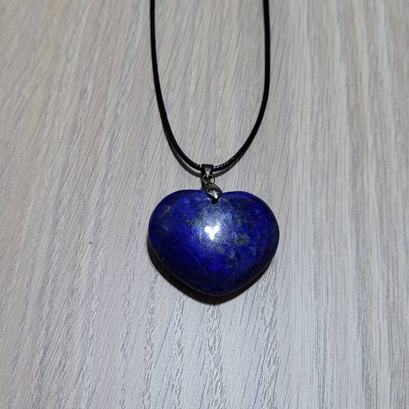 Lapis Lazuli Herzanhänger, Royal Blau, Handpoliert, Goldener Pyrit, Höchste Qualität Aaa von EarthThingsCA