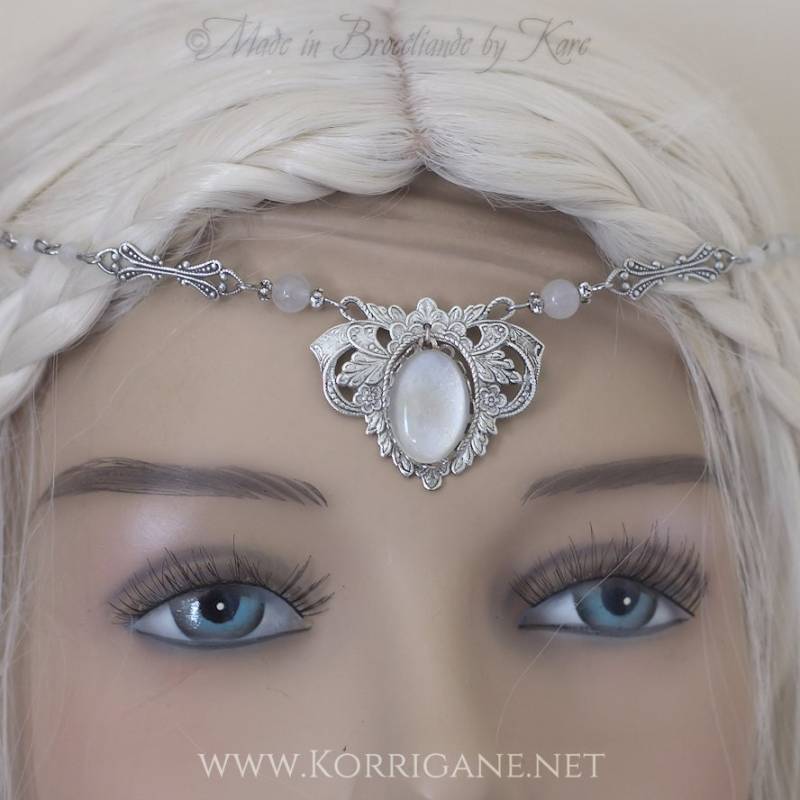 Elven Circlet "White Elf" Tiara Diadem Headband Glass Cabochons & Jaspe Jaspis Beads Elven Circlet "White Elf" Tiara Diadem Headband Glass Cabochons & Jaspe Jaspis Beads von EarthlyMoonCrafts